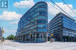 804 - 1201 DUNDAS STREET E Toronto, ON M4M 1S2