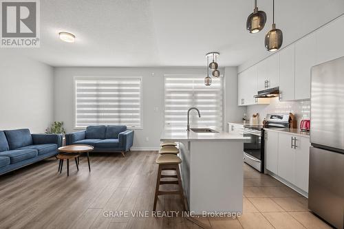 225 Billrian Crescent, Ottawa, ON - Indoor Photo Showing Kitchen