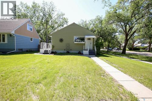 2802 Mctavish Street, Regina, SK - Outdoor