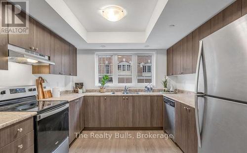 146 Giboulee Path, Oshawa, ON - Indoor Photo Showing Kitchen With Stainless Steel Kitchen With Double Sink