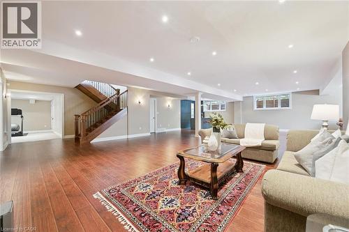 596 Regal Place, Waterloo, ON - Indoor Photo Showing Living Room