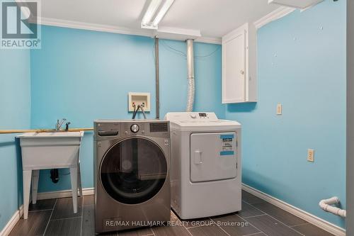 1769 Bromont Way, Ottawa, ON - Indoor Photo Showing Laundry Room