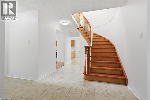 448 Stone Church Road E, Hamilton, ON - Indoor Photo Showing Other Room