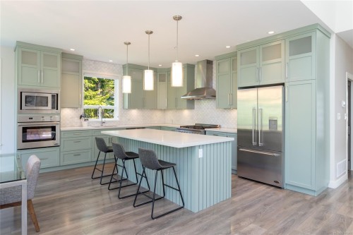 2044 Rivers Crossing, Highlands, BC 