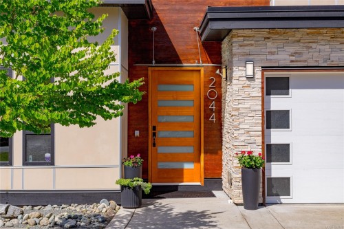 2044 Rivers Crossing, Highlands, BC 