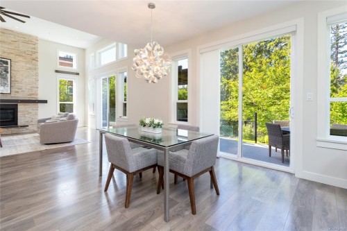 2044 Rivers Crossing, Highlands, BC 