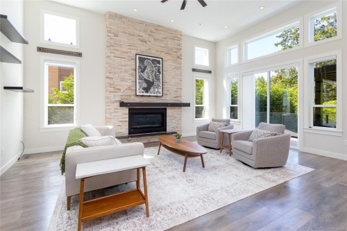 2044 Rivers Crossing, Highlands, BC 