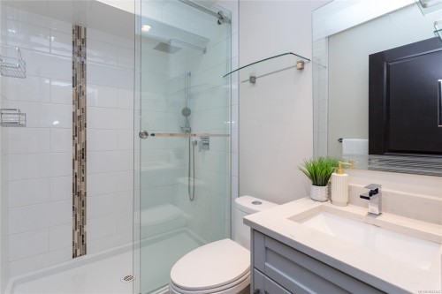 2044 Rivers Crossing, Highlands, BC 