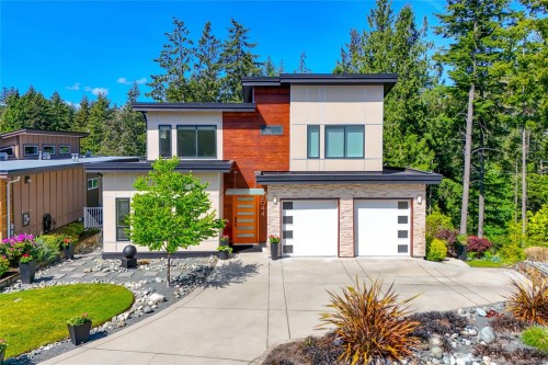 2044 Rivers Crossing, Highlands, BC 