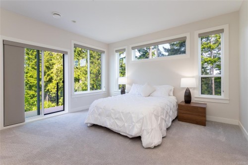 2044 Rivers Crossing, Highlands, BC 