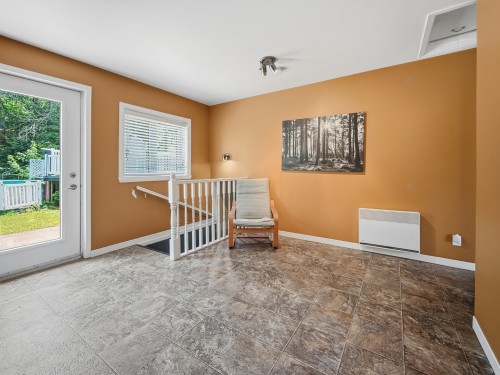 Boudoir - 192 12E Avenue O., Venise-En-Québec, QC - Indoor Photo Showing Other Room