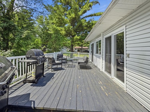 Balcon - 192 12E Avenue O., Venise-En-Québec, QC - Outdoor With Deck Patio Veranda With Exterior