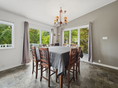 Coin-repas - 192 12E Avenue O., Venise-En-Québec, QC - Indoor Photo Showing Dining Room
