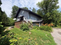 721  - 723 Ch. de Ferme-Rouge  Mont-Laurier, QC J9L 3G3