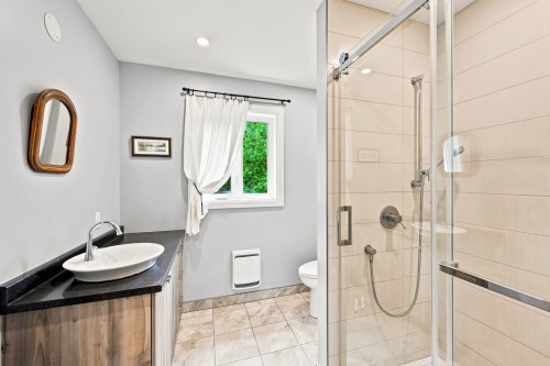 Salle de bains - 1911 Rg Kempt, Saint-Alexandre, QC - Indoor Photo Showing Bathroom
