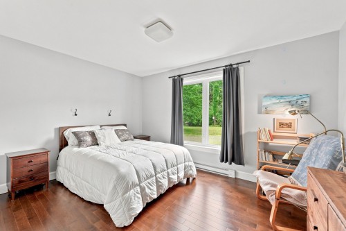 Chambre à coucher - 1911 Rg Kempt, Saint-Alexandre, QC - Indoor Photo Showing Bedroom