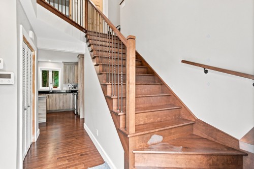 Escalier - 1911 Rg Kempt, Saint-Alexandre, QC - Indoor Photo Showing Other Room