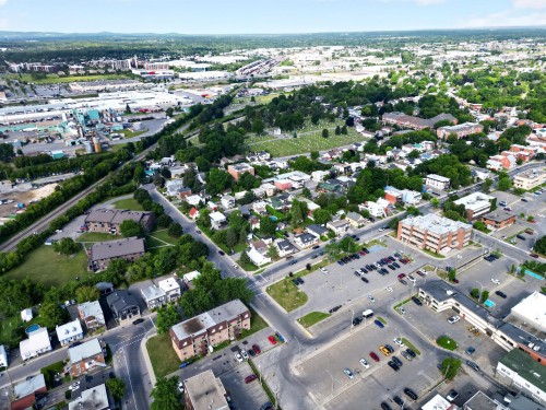 Photo aérienne - 82  - 84 Rue St-Joseph, Sainte-Thérèse, QC -  With View