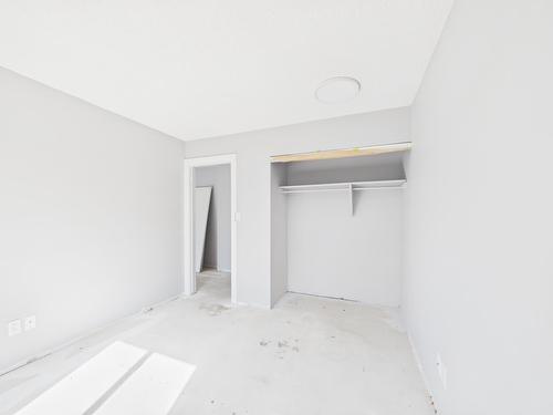 12222 111 Ave Nw, Edmonton, AB - Indoor Photo Showing Other Room