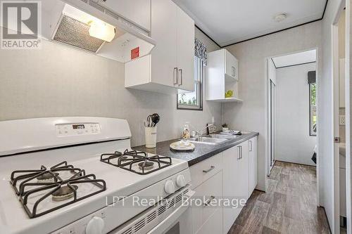 Gas Stove(Propane) - Lba047 - 1235 Villiers Line, Otonabee-South Monaghan, ON - Indoor