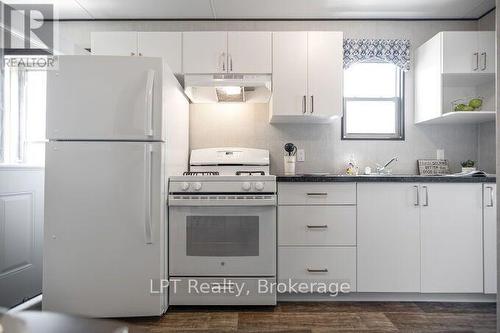 Lba047 - 1235 Villiers Line, Otonabee-South Monaghan, ON - Indoor Photo Showing Kitchen