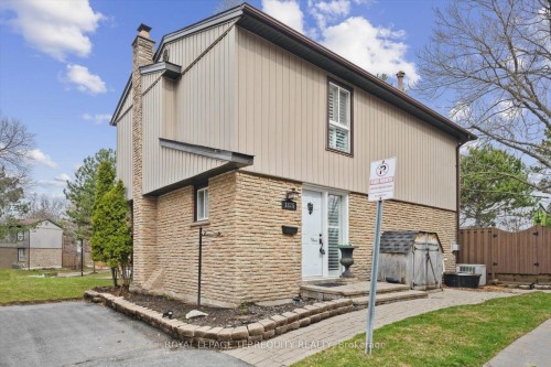 1825 Hyde Mill Crescent, Mississauga, ON - Outdoor