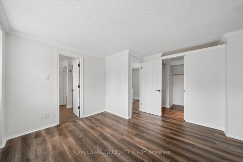 1825 Hyde Mill Crescent, Mississauga, ON - Indoor Photo Showing Other Room