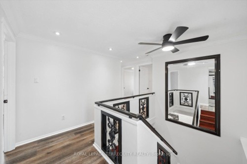 1825 Hyde Mill Crescent, Mississauga, ON - Indoor Photo Showing Other Room