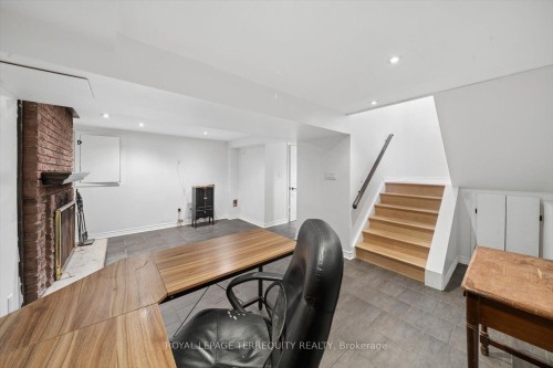 1825 Hyde Mill Crescent, Mississauga, ON - Indoor