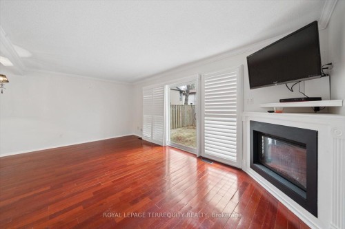 1825 Hyde Mill Crescent, Mississauga, ON - Indoor With Fireplace