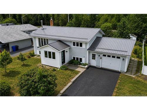 1255 Veniot Ave, Bathurst, NB 