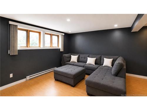 1255 Veniot Ave, Bathurst, NB 