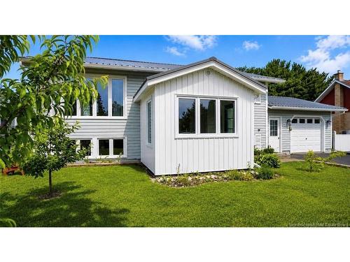 1255 Veniot Ave, Bathurst, NB 