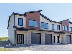 A Oakhill CRES  Saint John, NB E2J 4M4