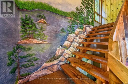 2 South Point Drive, Mckellar, ON - 