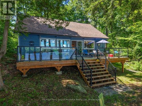 2 South Point Drive, Mckellar, ON - Outdoor With Deck Patio Veranda
