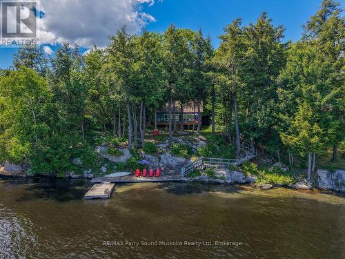 2 South Point Drive, Mckellar, ON - Outdoor
