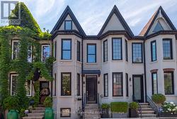 40 BRIGHT STREET  Toronto, ON M5A 3H4