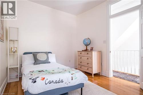 165 Markland Street, Hamilton, ON - Indoor Photo Showing Bedroom