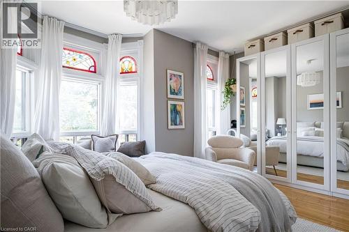 165 Markland Street, Hamilton, ON - Indoor Photo Showing Bedroom