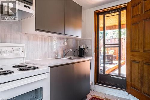 165 Markland Street, Hamilton, ON - Indoor Photo Showing Kitchen