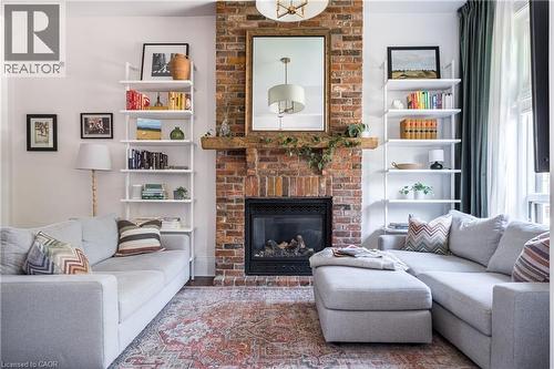 165 Markland Street, Hamilton, ON - Indoor Photo Showing Living Room With Fireplace