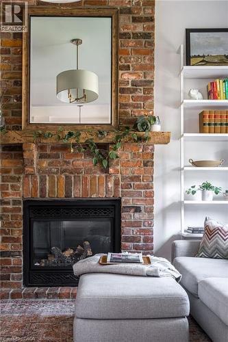 165 Markland Street, Hamilton, ON - Indoor Photo Showing Living Room With Fireplace