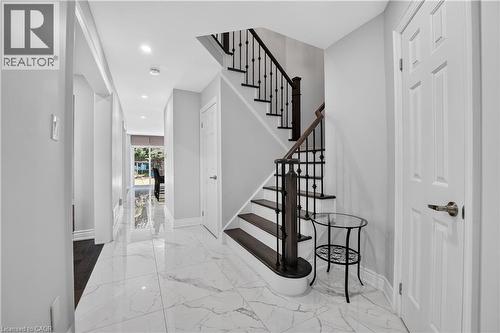 3346 Chartrand Crescent, Mississauga, ON - Indoor Photo Showing Other Room