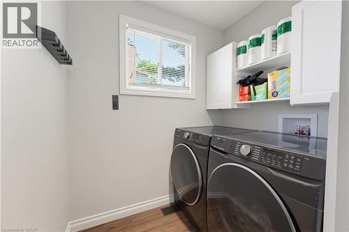 32 Stonehaven Place, Cambridge, ON - Indoor Photo Showing Laundry Room