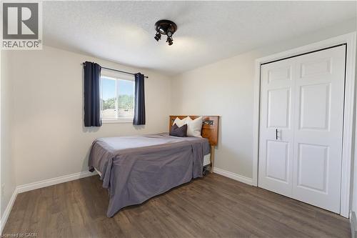 32 Stonehaven Place, Cambridge, ON - Indoor Photo Showing Bedroom