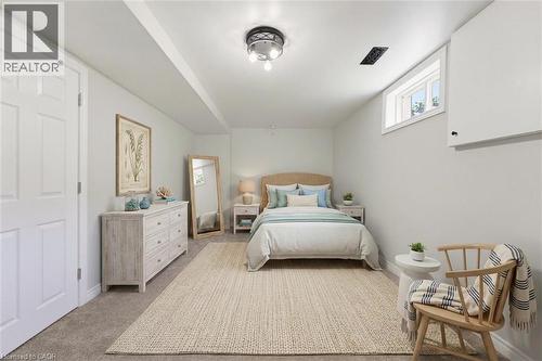 Virtually staged - 32 Stonehaven Place, Cambridge, ON - Indoor Photo Showing Bedroom