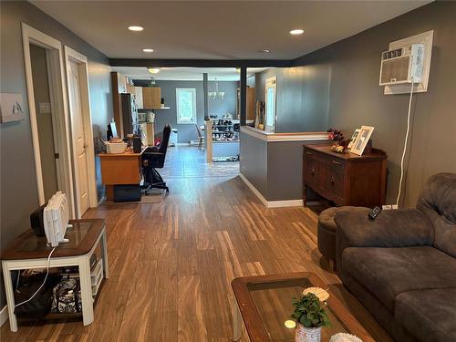 330 Mountain Avenue, Killarney, MB - Indoor
