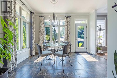 15 Augusta Crescent, St. Thomas, ON - Indoor Photo Showing Dining Room