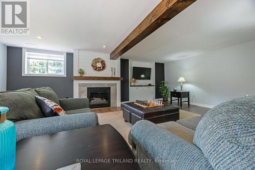 15 Augusta Crescent, St. Thomas, ON - Indoor Photo Showing Living Room With Fireplace